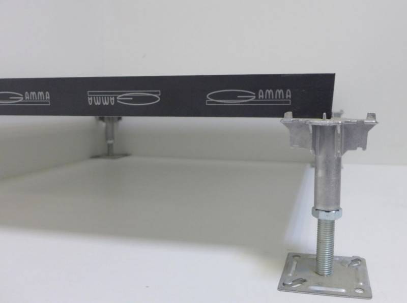 Implantation de faux-plancher à Jassans-Riottier