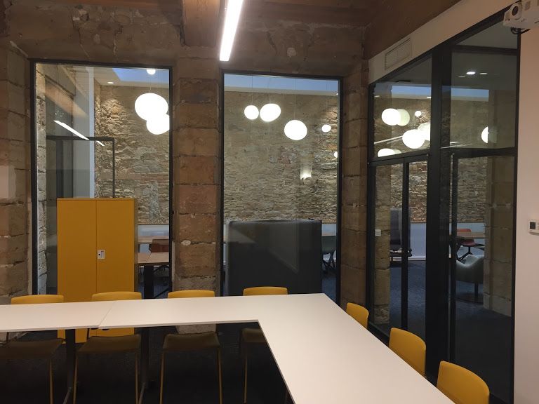 Cloison vitrée toute hauteur à Lyon