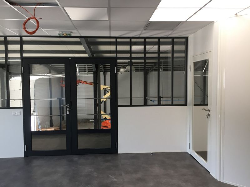 Installation de bloc double porte dans le 74