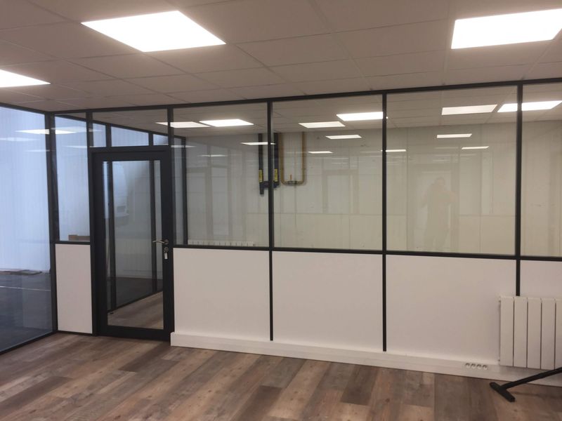 CREATION DE BUREAU DANS ATELIER A LYON